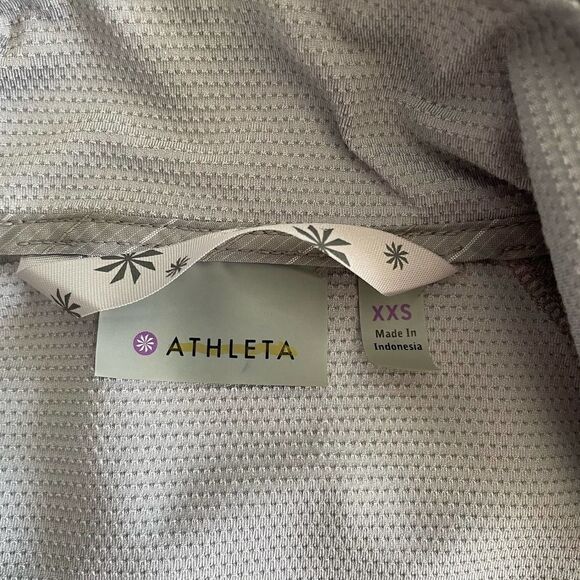 Athleta Stripe Jammin' Running Vest - Size: XXS - Picture 5 of 13